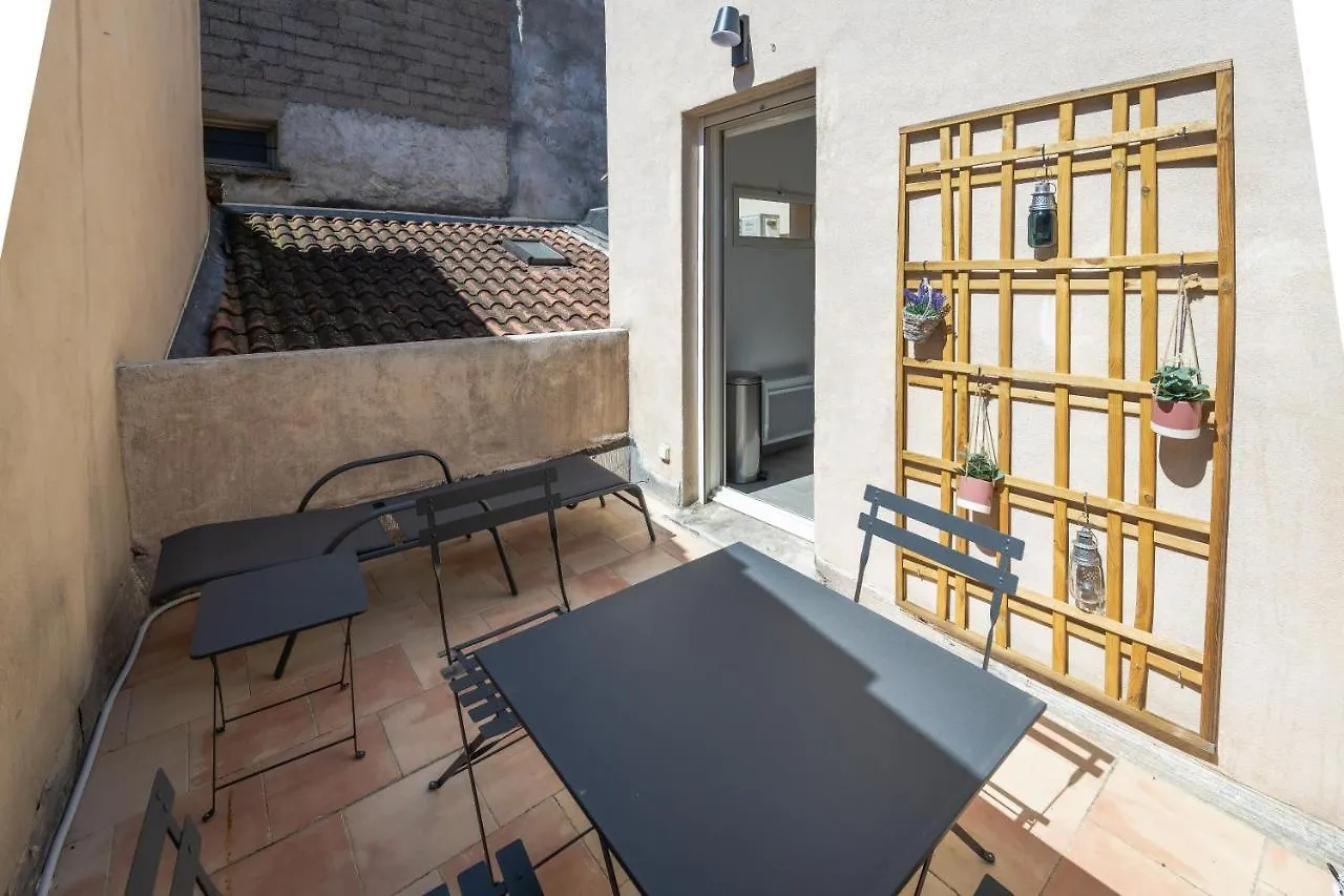 Appartement Terrasse Climatise Calme En Centre-Ville L'Isle-sur-la-Sorgue